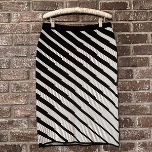 NWT Gianni Bini Black & Ivory Stella Knit Skirt